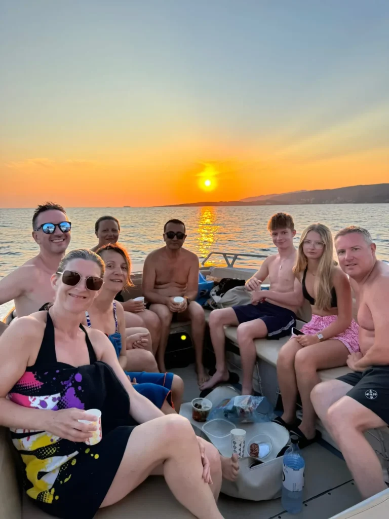 Coucher de Soleil – activité nautique Propriano