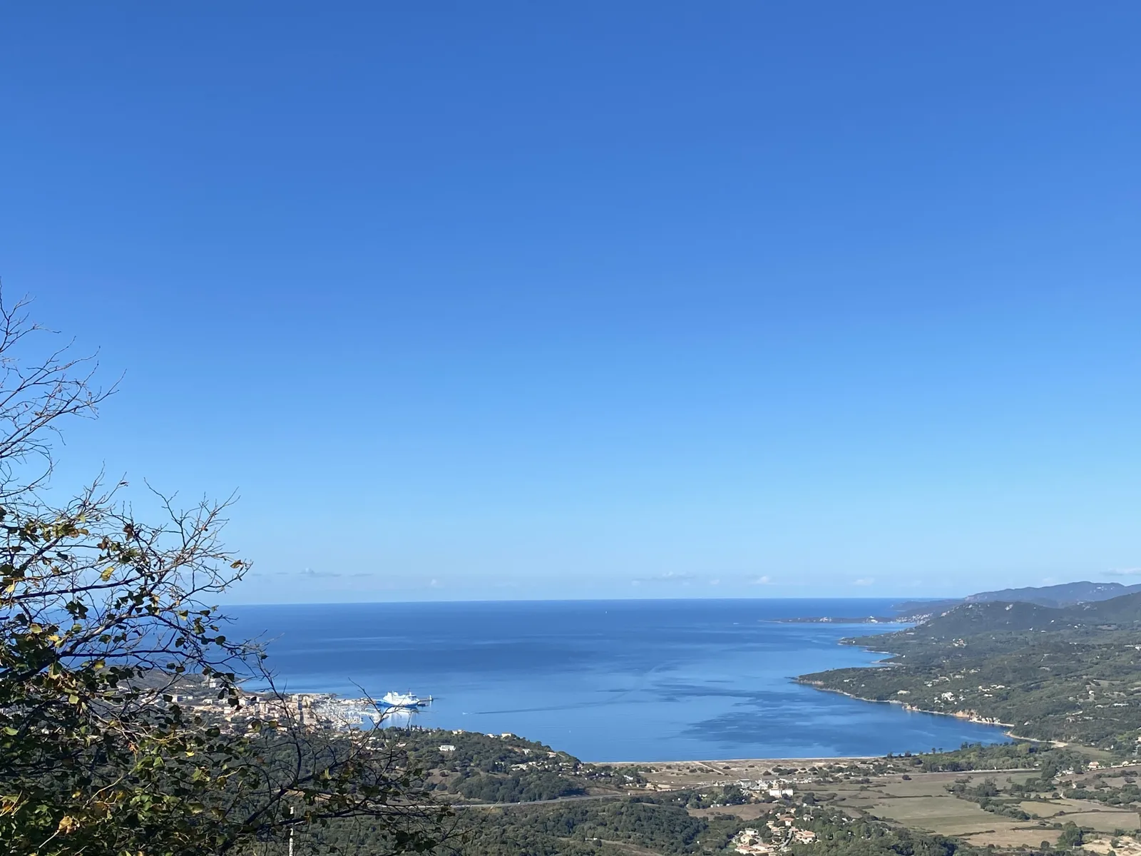 Vue sur le golfe du Valinco depuis Viggianello